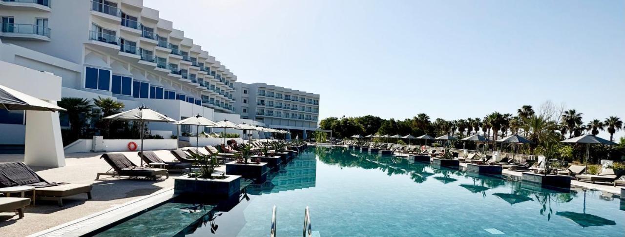 Crown Resorts Horizon (Adults Only) 페이야 외부 사진